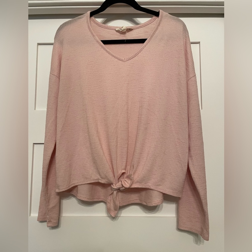 Baby pink long sleeve, size large